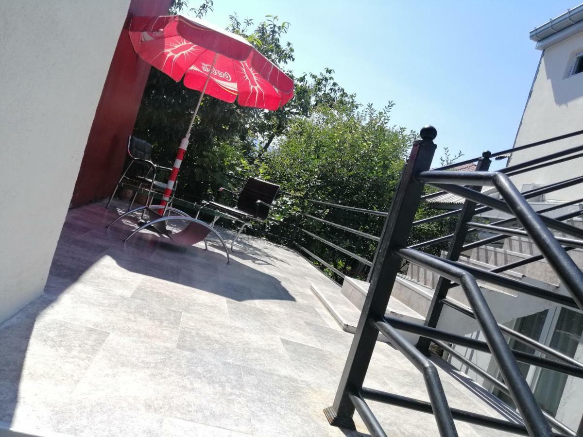 David Dali House Batumi Exterior foto